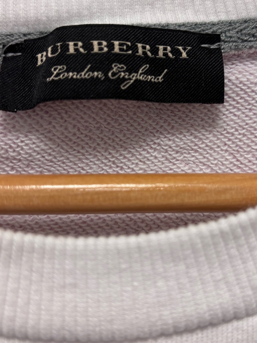 Burberry Nova Check Pattern Crew Neck Pullover as is - Picture 3 of 15